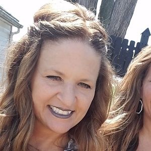 Meet your Posher, Lynda